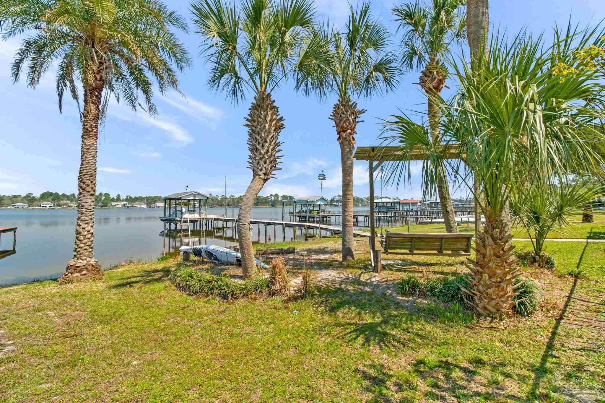 7808 Petersen Point Road Milton, FL 32583 - Photo 16 of 71 Gallery Image 16