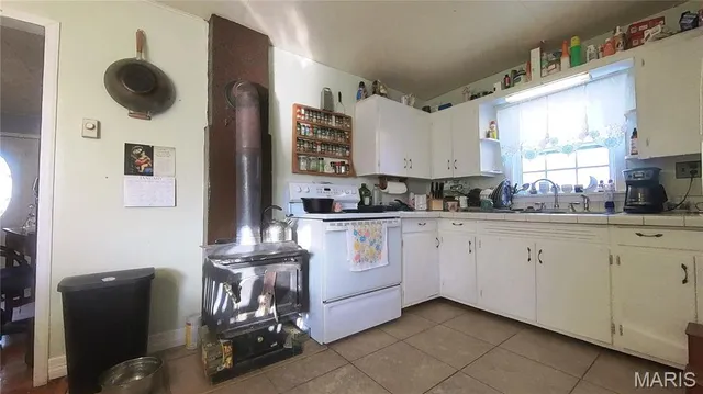 $219,900 | 6304 County Road 1820, Pomona, MO 65789