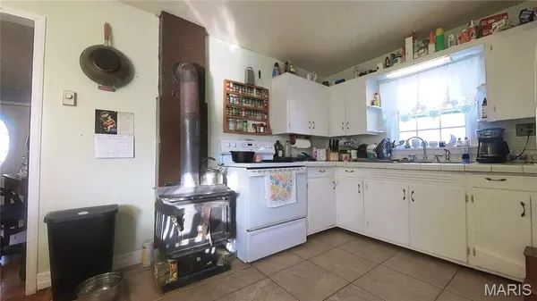 $205,000 | 6304 County Road 1820, Pomona, MO 65789