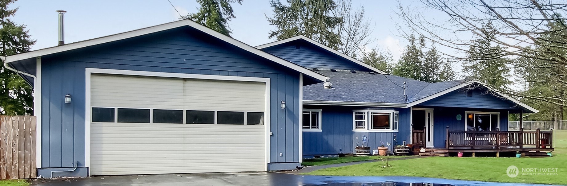 18623 Joselyn Road Southwest Rochester, WA 98579 - Photo 1 of 40 a front view of a house with garden