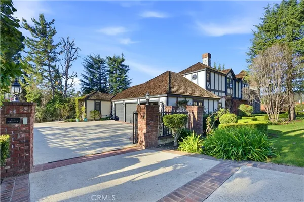 $2,399,000 | 852 Peninsula Avenue, Claremont, CA 91711