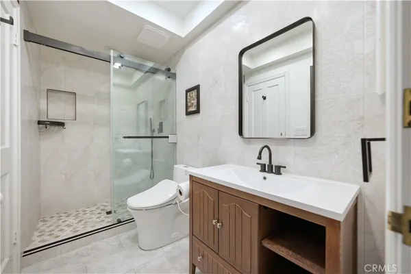 $2,399,000 | 852 Peninsula Avenue, Claremont, CA 91711