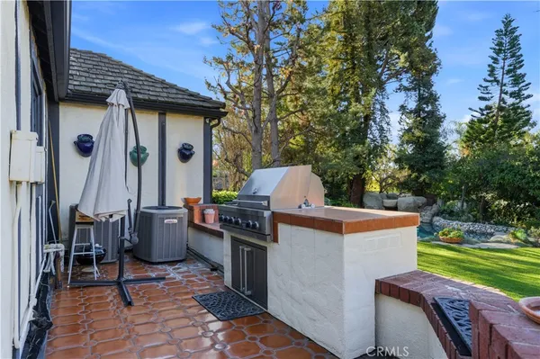 $2,399,000 | 852 Peninsula Avenue, Claremont, CA 91711