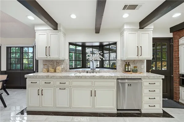 $2,399,000 | 852 Peninsula Avenue, Claremont, CA 91711