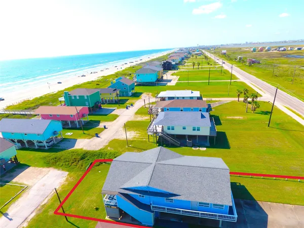 $399,000 | 2619 Swan Court, Surfside Beach, TX 77541