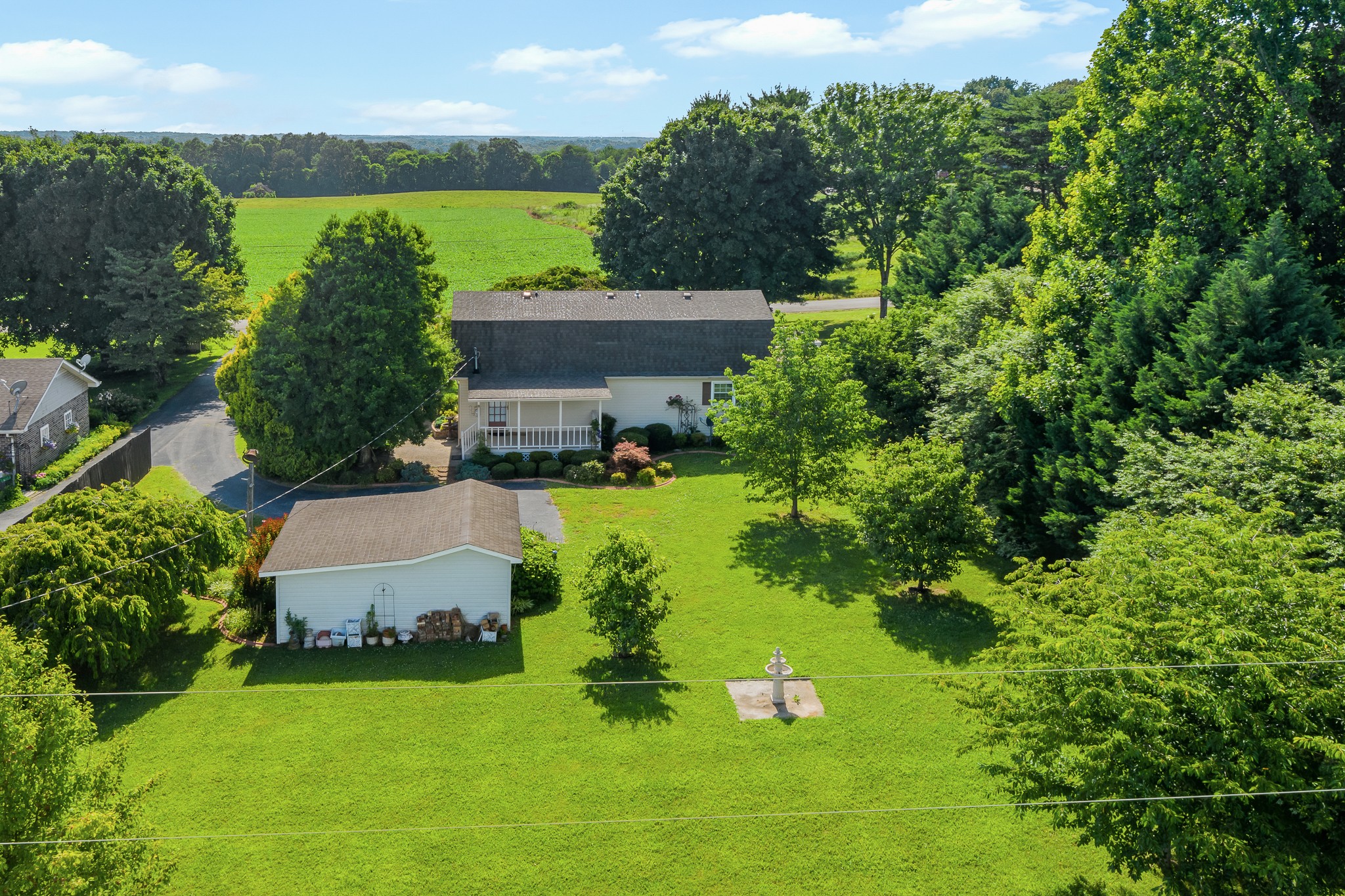 1459 Maxwell Road Belvidere, TN 37306 - Photo 6 of 42 Gallery Image 6