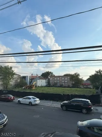 $640,000 | 433-435 East Jersey Street, Elizabeth Port, NJ 07206