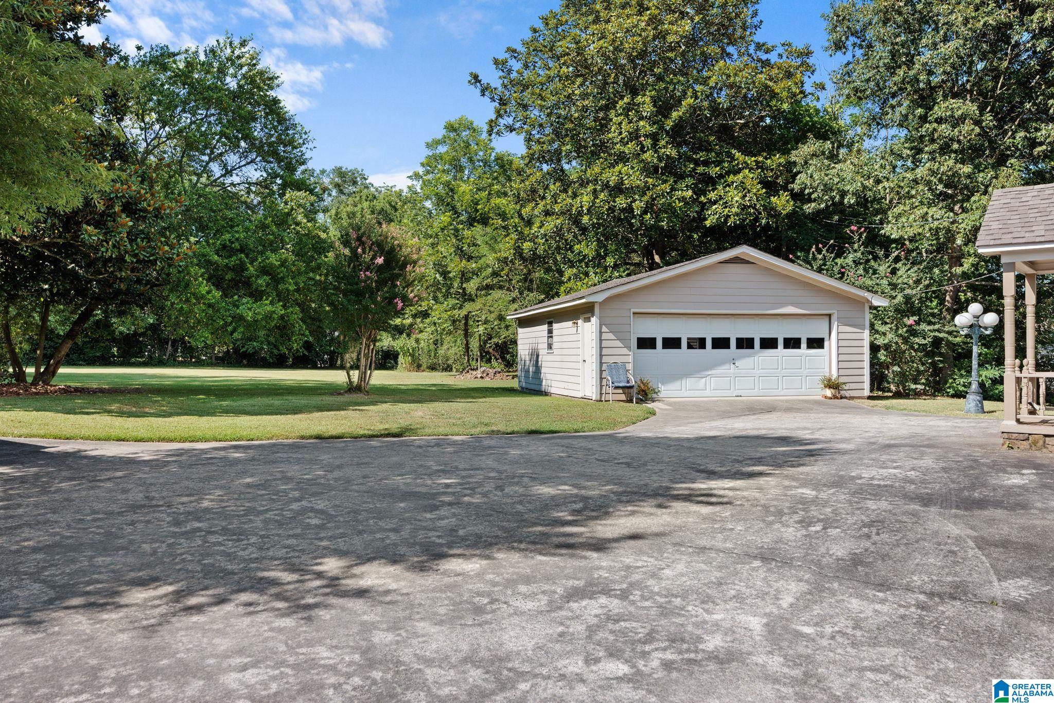 805 3rd Street Southeast Cullman, AL 35055 - Photo 33 of 55