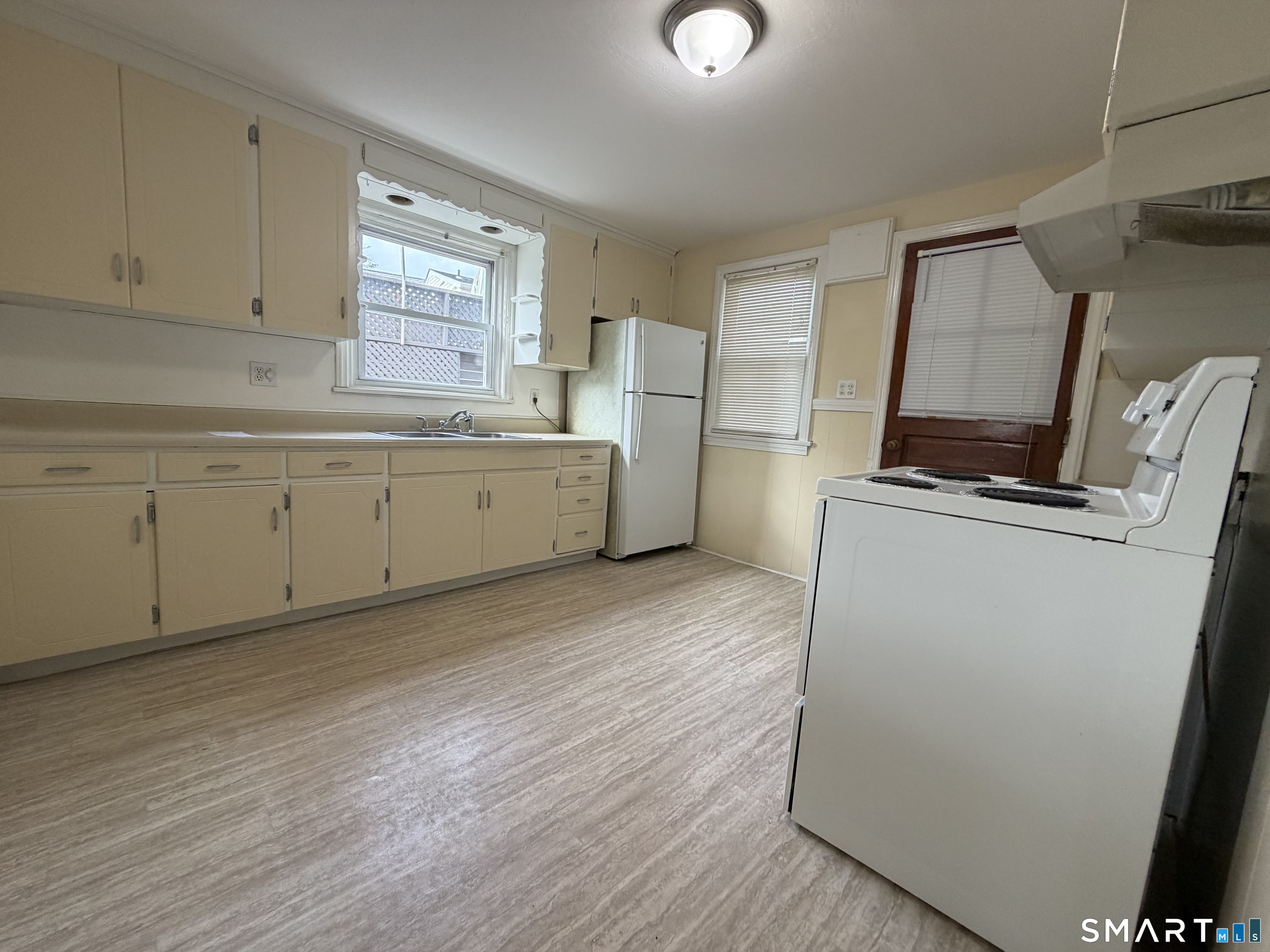 117 Woodtick Road Waterbury, CT 06705 - Photo 21 of 27 Gallery Image 21
