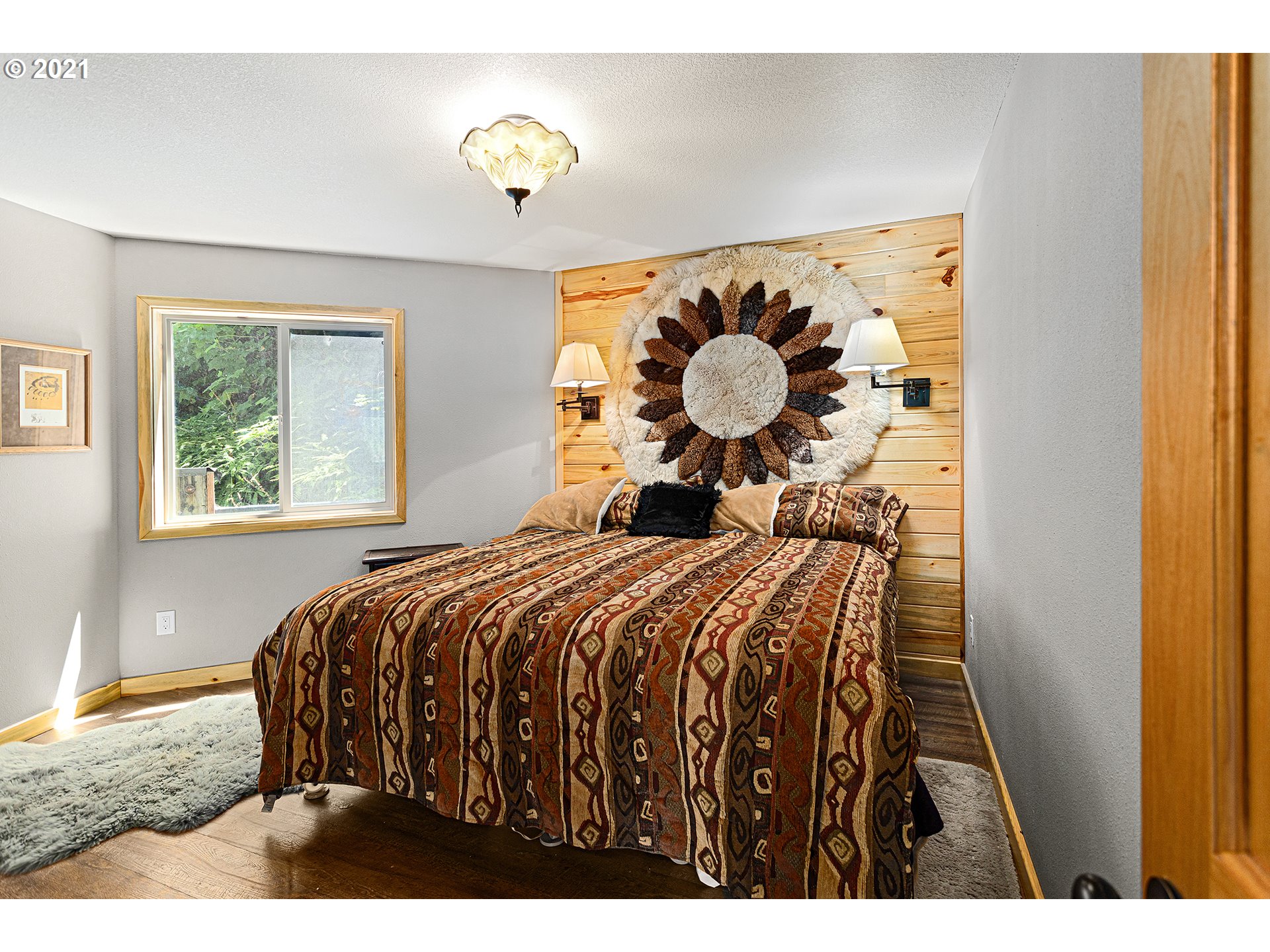 2355 Loon Lake Road Reedsport, OR 97467 - Photo 11 of 41 Bedroom, Owner's Suite