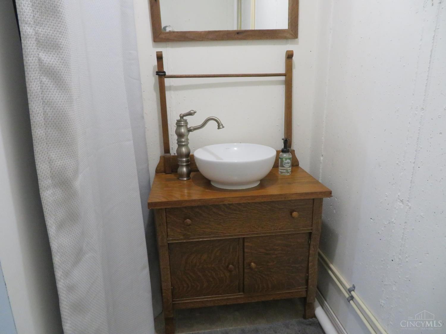 8024 Hightop Road Hillsboro, OH 45133 - Photo 49 of 97