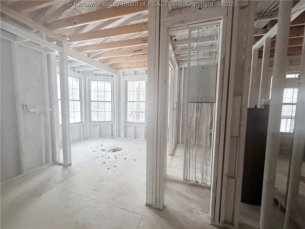 10013 Charleston Road Walton, WV 25286 - Photo 12 of 22 Gallery Image 12