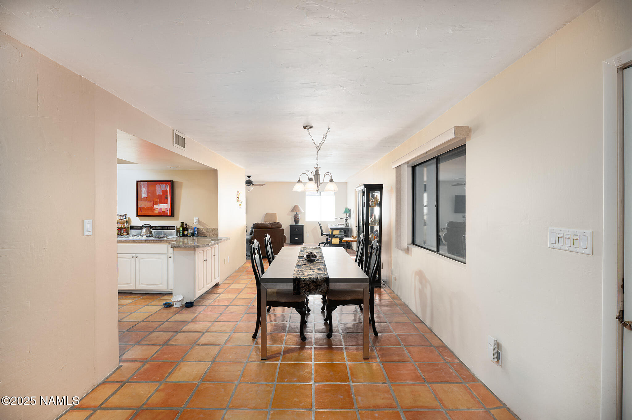 90 Vultee Road Sedona, AZ 86351 - Photo 7 of 25 a dining room with furniture and window