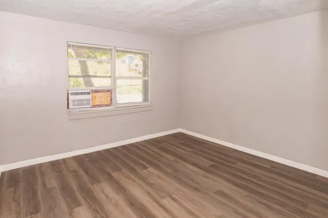 $1,500 | 1009 9th Street, Unit 4, West Palm Beach, FL 33401