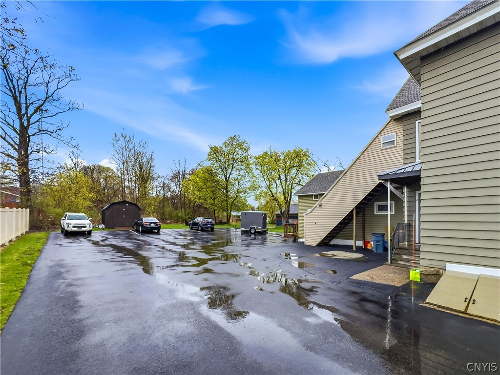 9595 Brewerton Road Cicero, NY 13029 - Photo 5 of 18