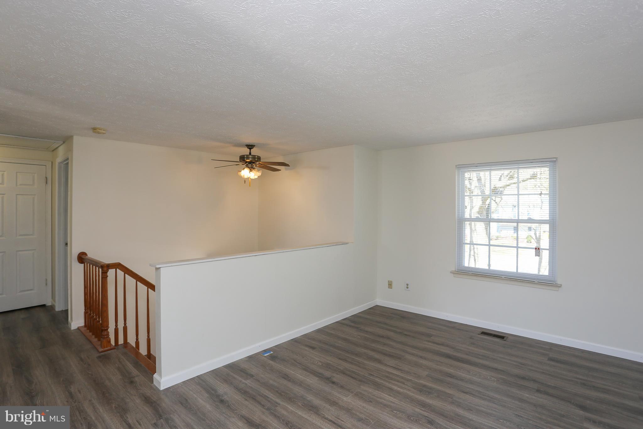 8177 Silo Road Severn, MD 21144 - Photo 4 of 17 Living Room