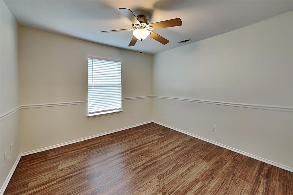 10005 Chadbourne Road Fort Worth, TX 76244 - Photo 32 of 40