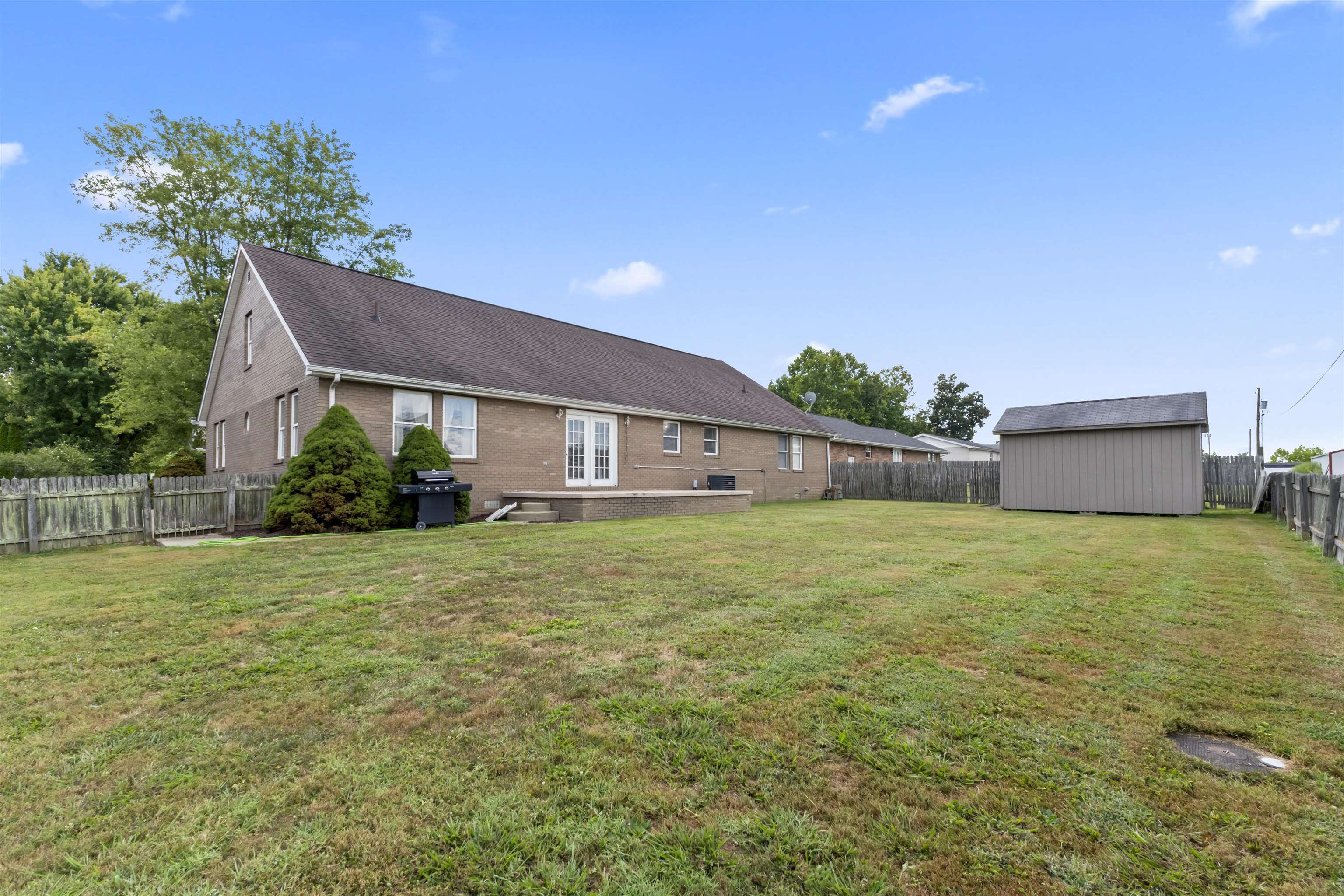 203 Keith Street Raceland, KY 41169 - Photo 4 of 37