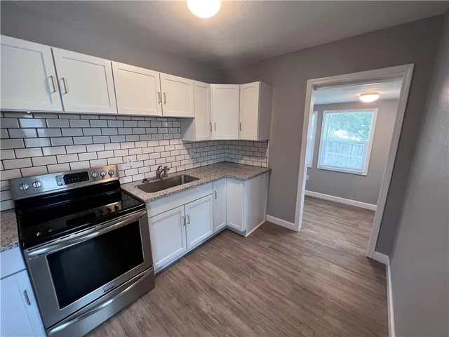 $215,000 | 11117 East 15th Street South, Independence, MO 64052