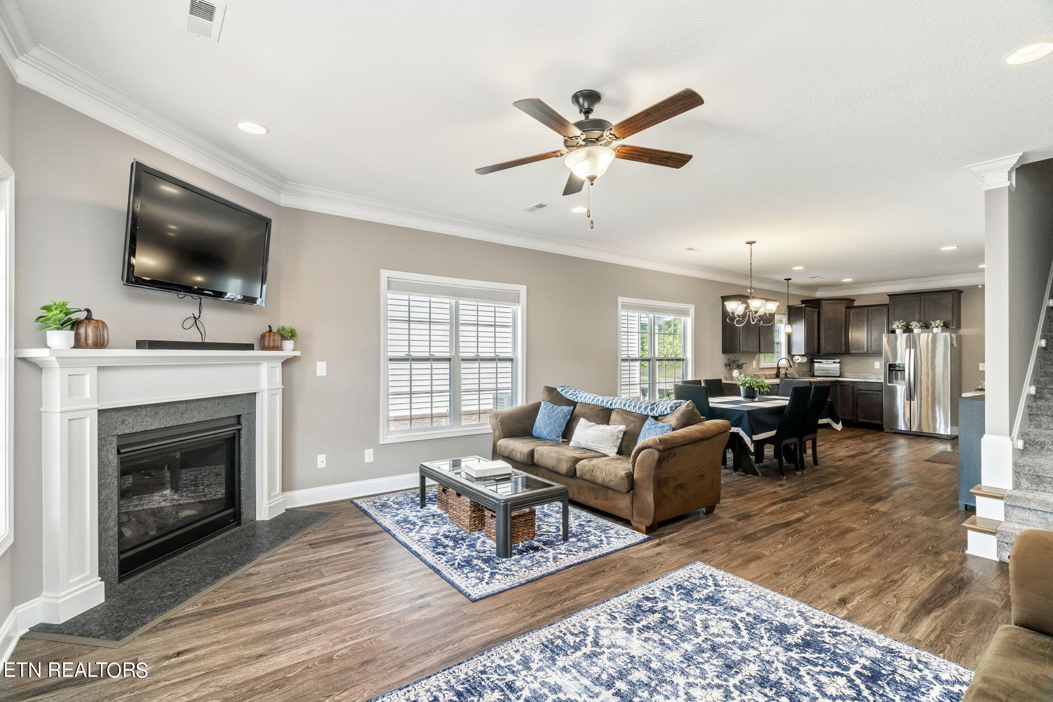 109 West Rarity Ridge Parkway Oak Ridge, TN 37830 - Photo 8 of 57 Gas Fireplace