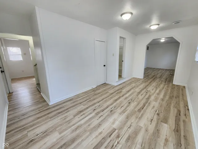 $1,075 | 2531 Unit C E 10th Street, Indianapolis, IN 46201