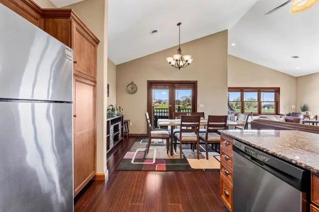 $435,000 | 514 South Pier Drive, Unit 4, Sheboygan, WI 53081