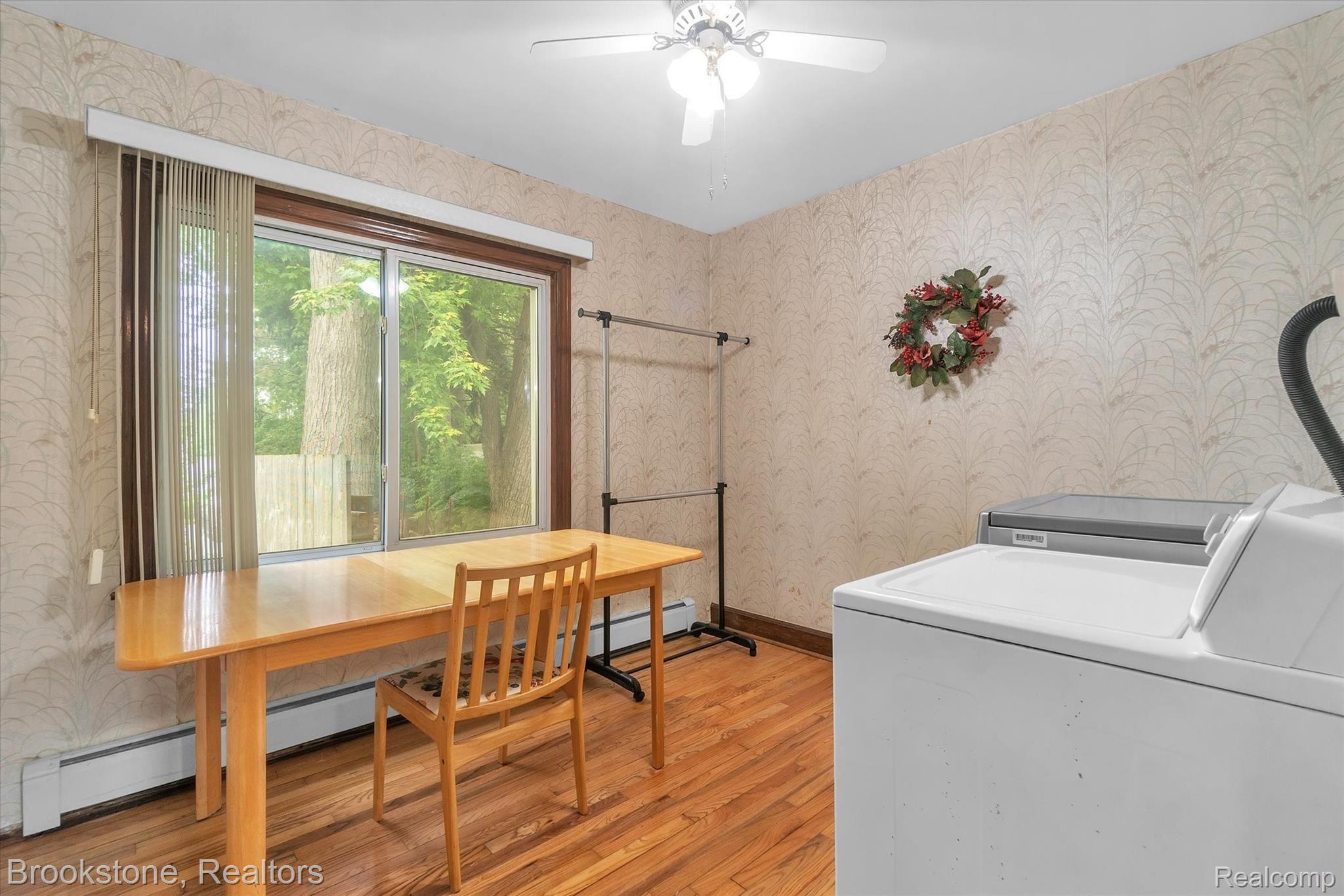3740 John R Road Rochester, MI 48307 - Photo 23 of 33 23-3740-John-R-Rd-WindowStill-Real-Estate-Photography-23.jpg