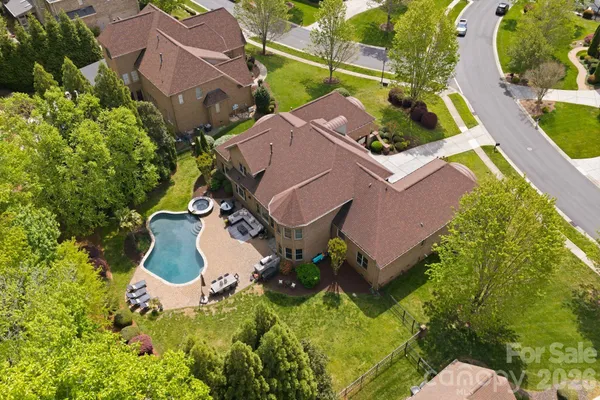 $1,425,000 | 7004 Camrose Crossing Lane, Matthews, NC 28104