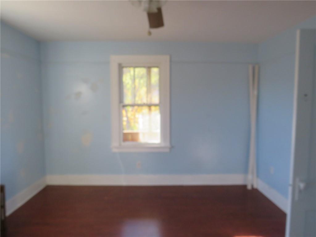 20 Beech Street Ambridge, PA 15003 - Photo 34 of 44 an empty room with a window