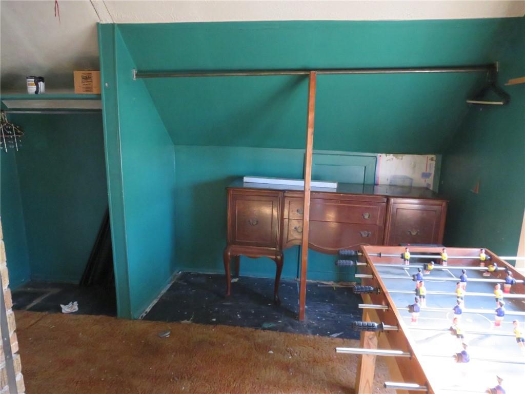 20 Beech Street Ambridge, PA 15003 - Photo 43 of 44 a balcony with chairs and a table