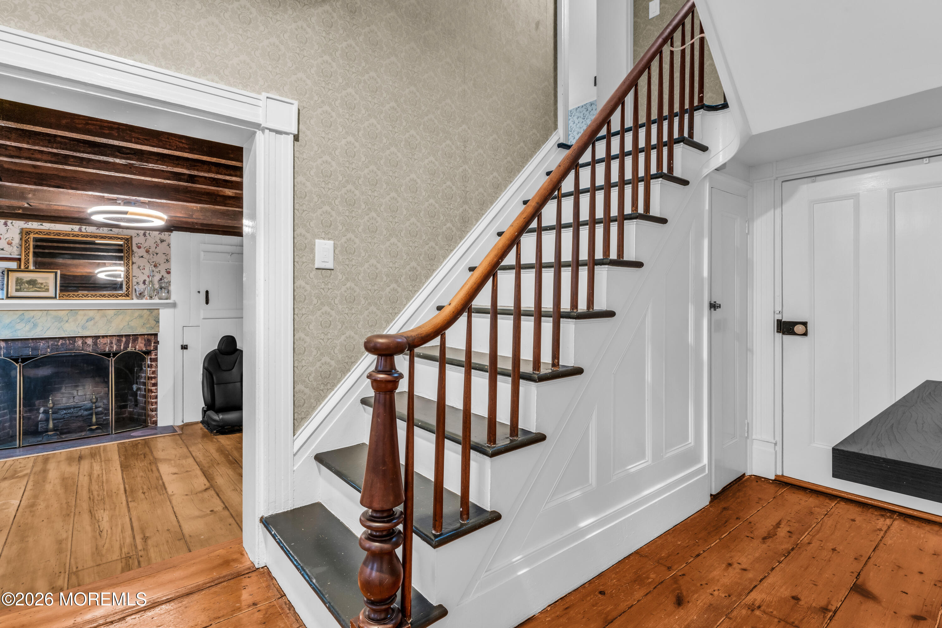 72 1st Street Keyport, NJ 07735 - Photo 3 of 31 print_quality-HOM02910