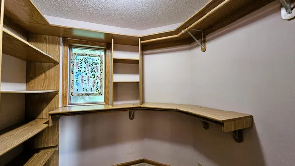 $899,900 | 50771 Good Oak Loop, Frazee, MN 56544