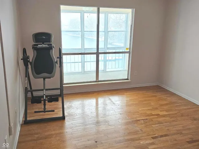 $130,000 | 5040 Allisonville Road, Unit E, Indianapolis, IN 46205