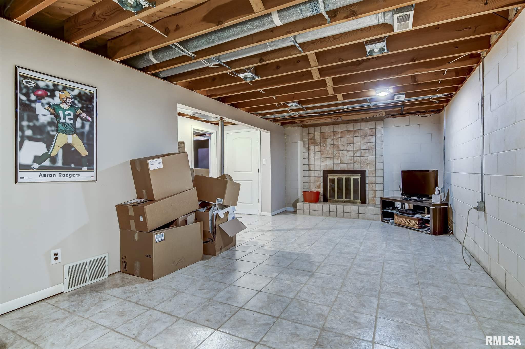 13 Circle Drive Rochester, IL 62563 - Photo 27 of 31