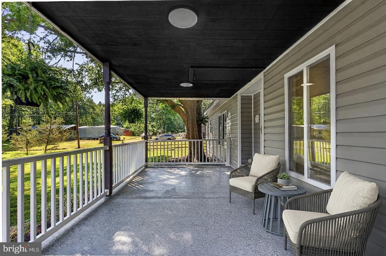 120 Long Beach Road Charlestown, MD 21914 - Photo 5 of 34 Covered front porch