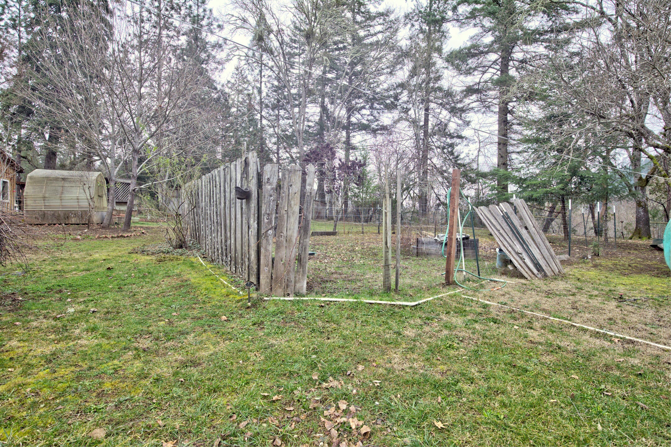 8225 North Applegate Road Grants Pass, OR 97527 - Photo 52 of 57 0R1A8254_5_6_7_8