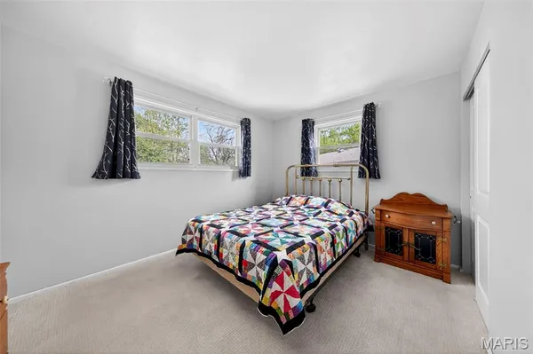 $135,000 | 205 Lynn Meadows Lane, Florissant, MO 63033