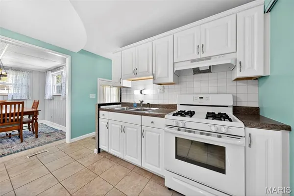 $135,000 | 205 Lynn Meadows Lane, Florissant, MO 63033