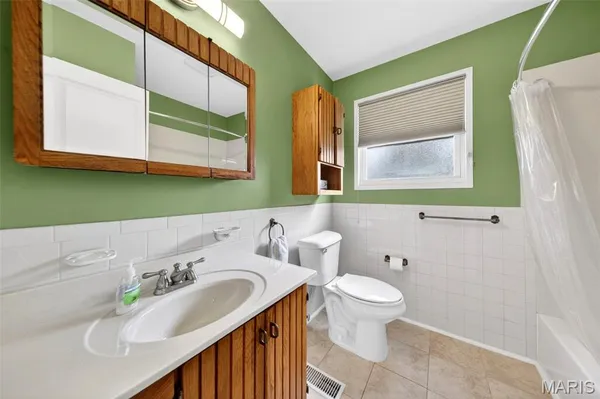$135,000 | 205 Lynn Meadows Lane, Florissant, MO 63033