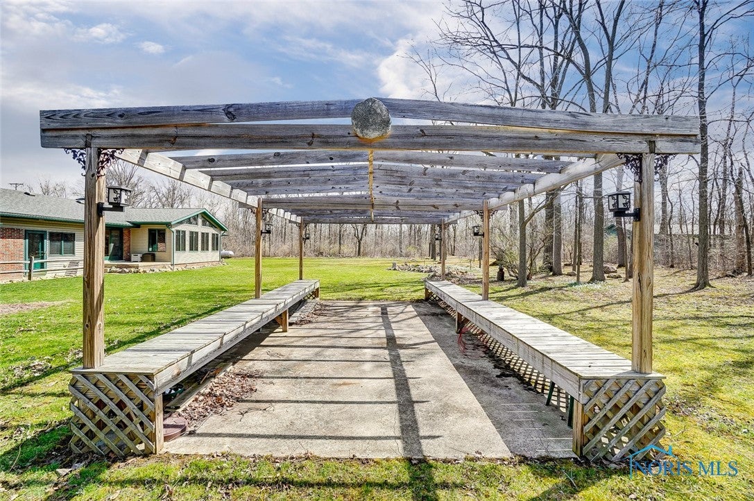 5155 Libbey Road Perrysburg, OH 43551 - Photo 38 of 39 Gallery Image 38