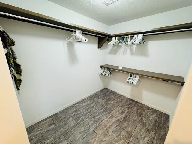 $299,900 | 614 Brown Avenue, Mishawaka, IN 46545