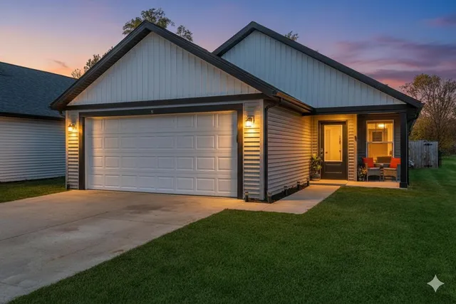 $299,900 | 614 Brown Avenue, Mishawaka, IN 46545