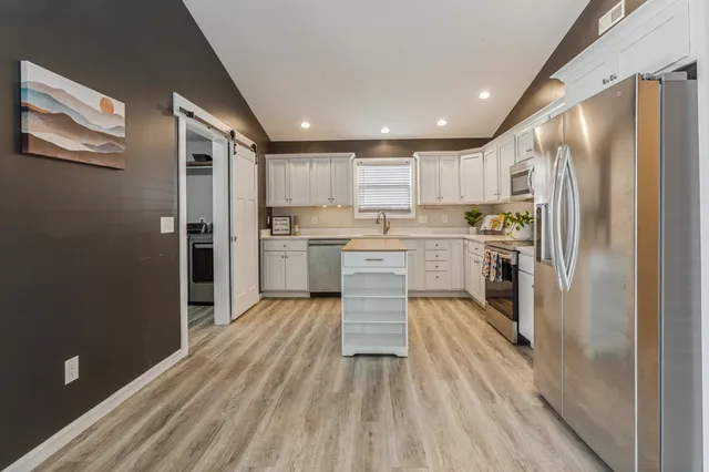 $299,900 | 614 Brown Avenue, Mishawaka, IN 46545