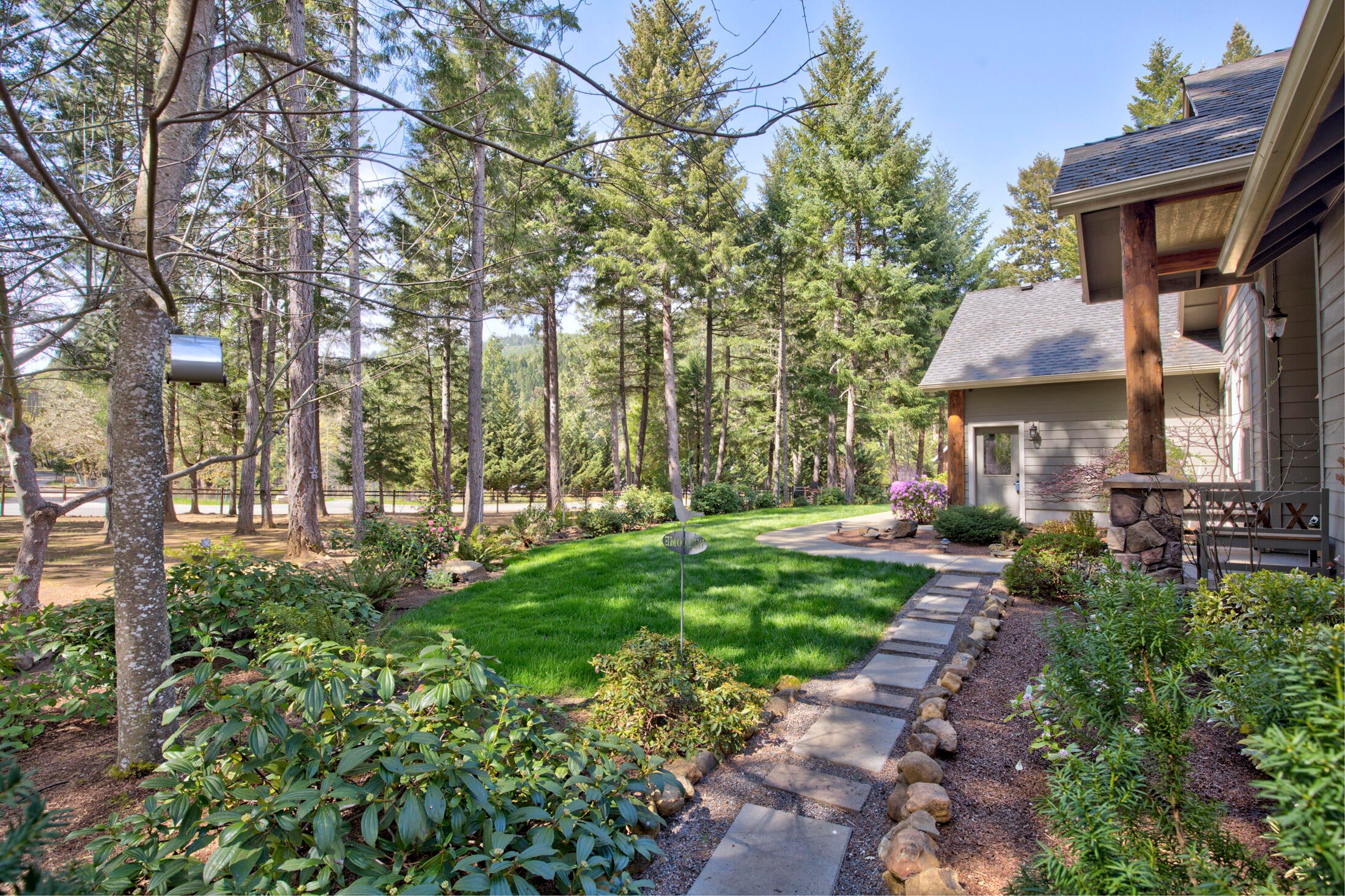 237 Marble Mountain Road Grants Pass, OR 97527 - Photo 47 of 53 0R1A1430_1_2_3_4