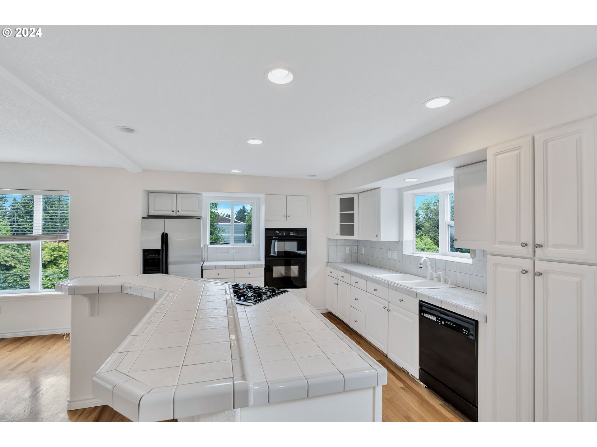 200 North Bridgeton Road Portland, OR 97217 - Photo 17 of 37 Gallery Image 17