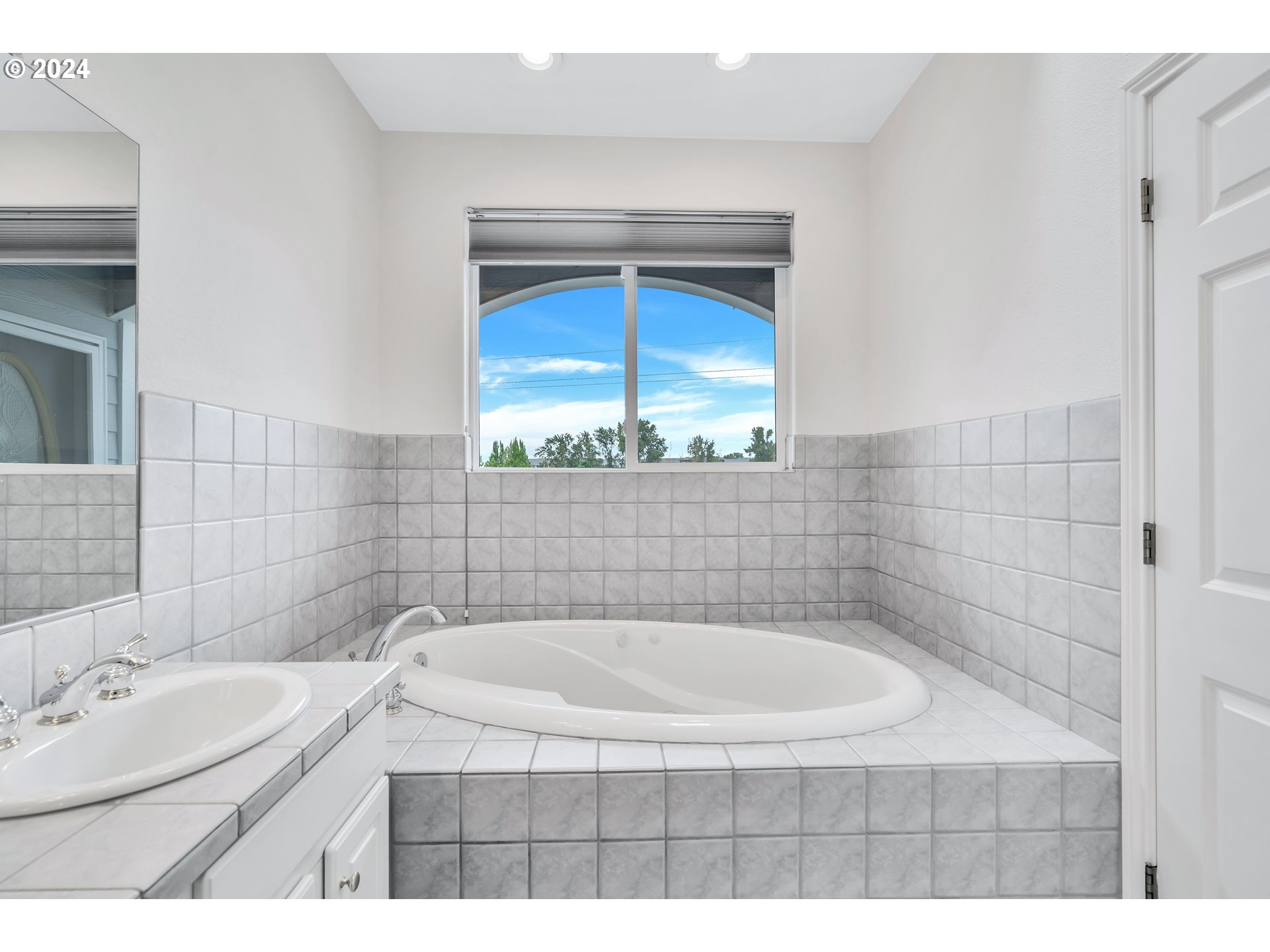 200 North Bridgeton Road Portland, OR 97217 - Photo 25 of 37 Gallery Image 25