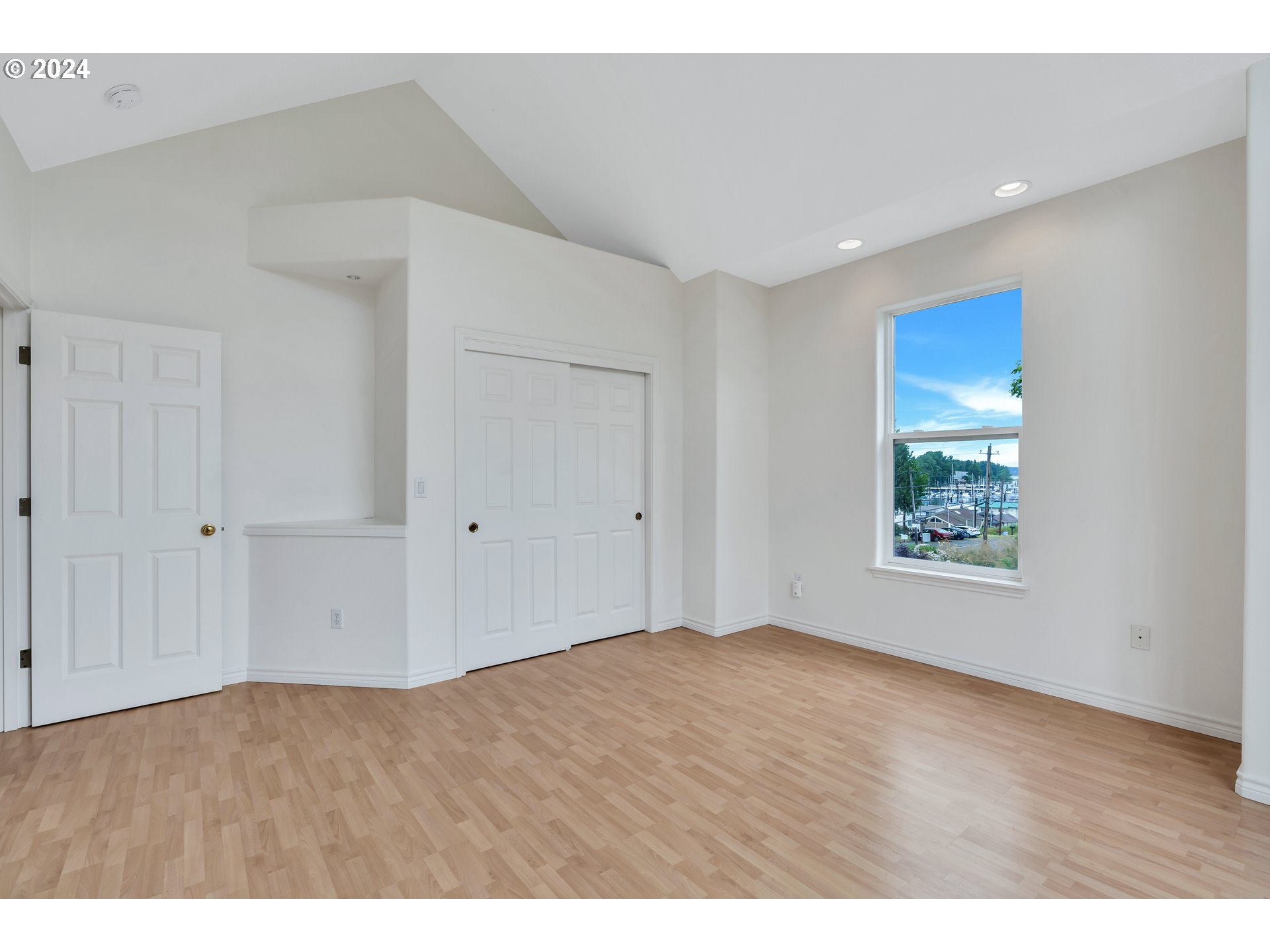 200 North Bridgeton Road Portland, OR 97217 - Photo 30 of 37 Gallery Image 30