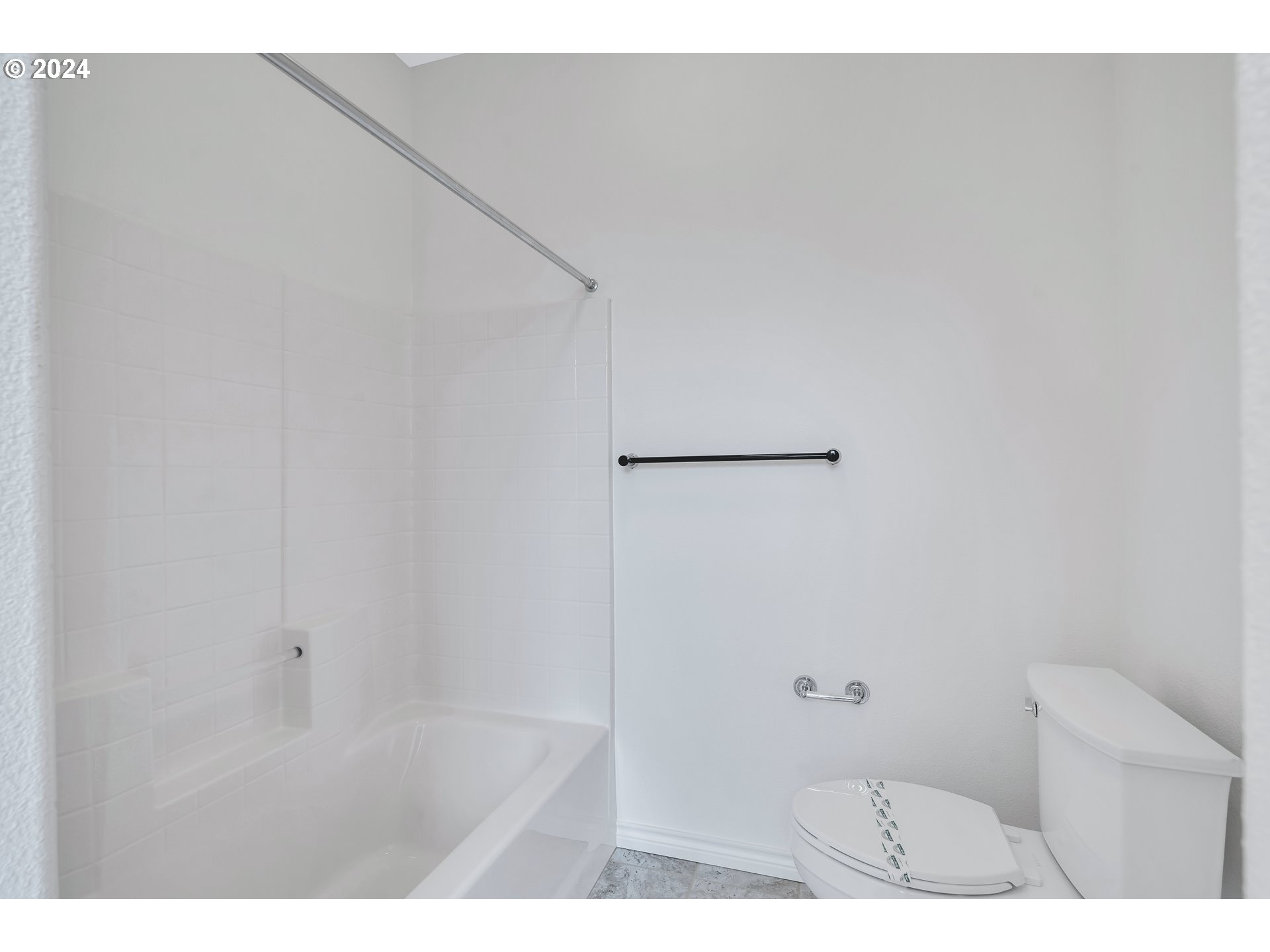 200 North Bridgeton Road Portland, OR 97217 - Photo 32 of 37 Gallery Image 32