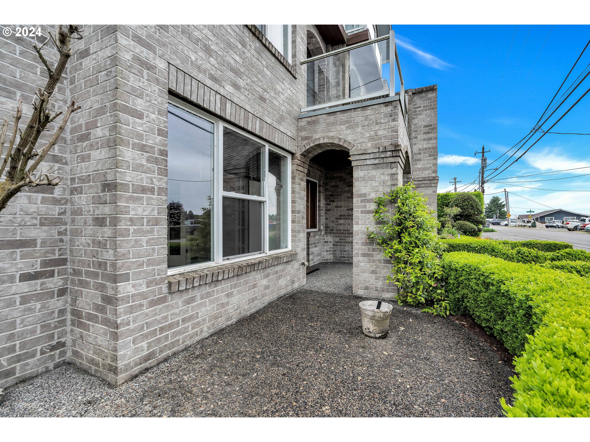 200 North Bridgeton Road Portland, OR 97217 - Photo 4 of 37 Gallery Image 4