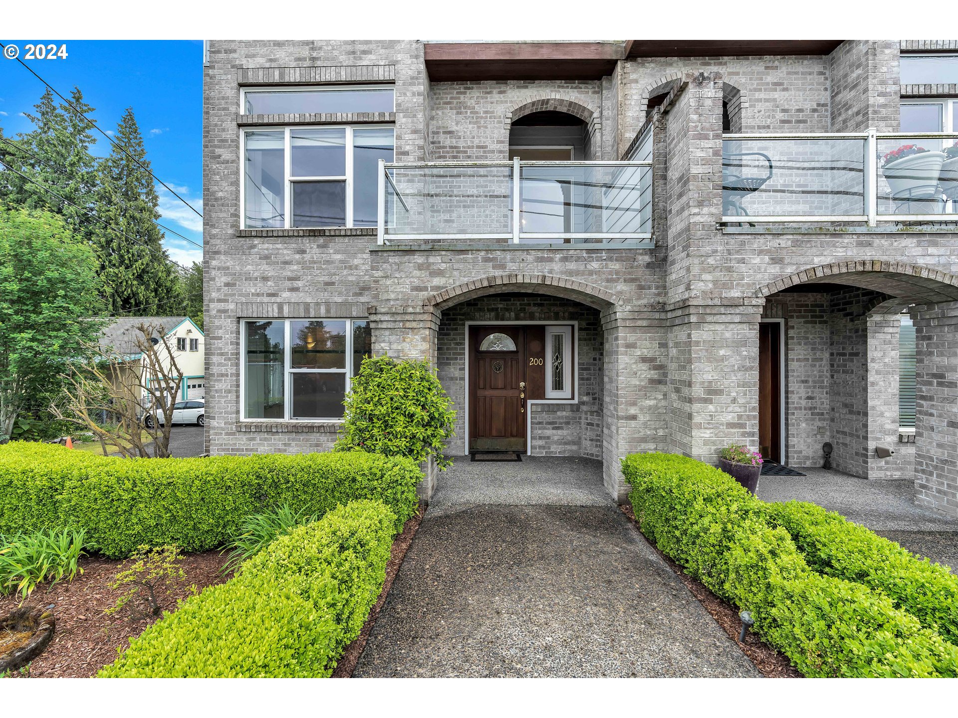 200 North Bridgeton Road Portland, OR 97217 - Photo 5 of 37 Gallery Image 5